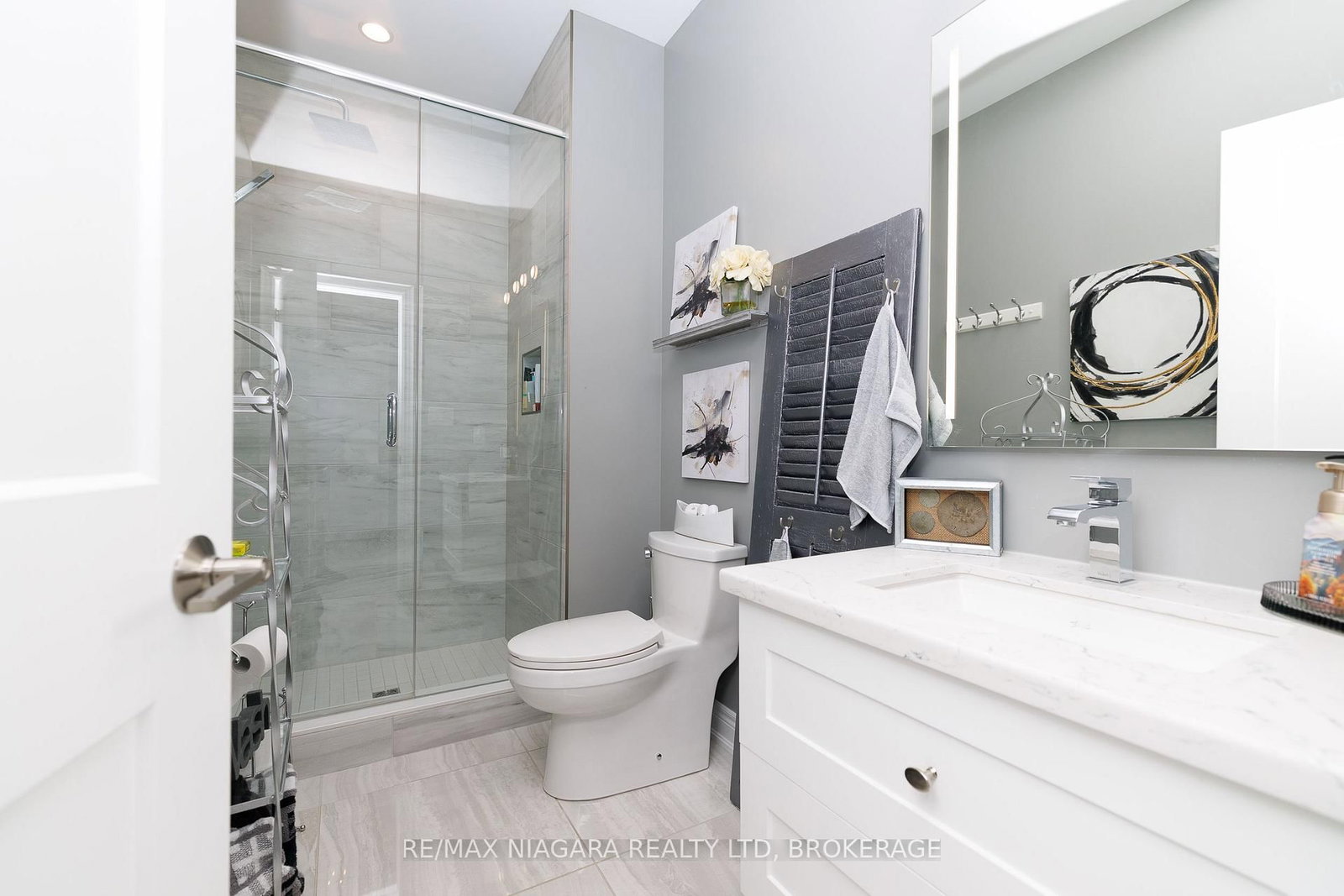 36 Derbyshire Drive • Fort Erie, ON photo 17