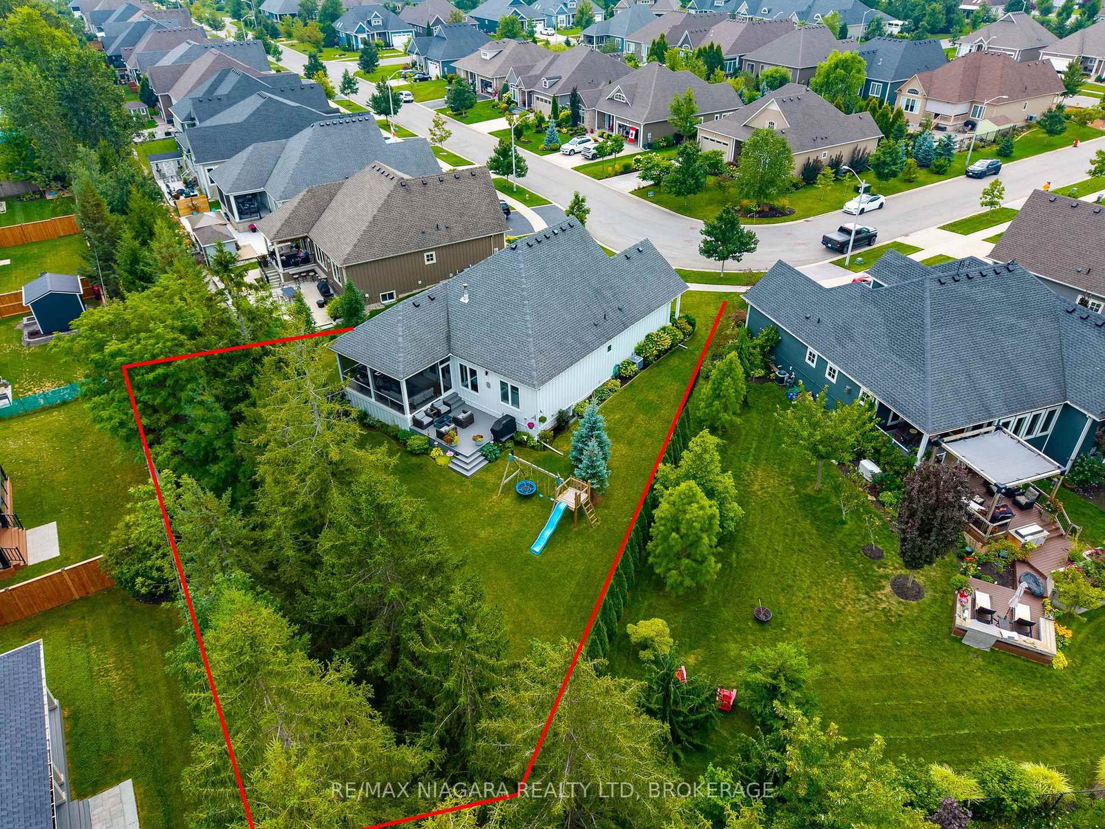 36 Derbyshire Drive • Fort Erie, ON photo 27