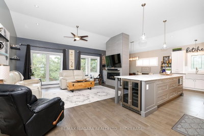36 Derbyshire Drive • Fort Erie, ON photo 5