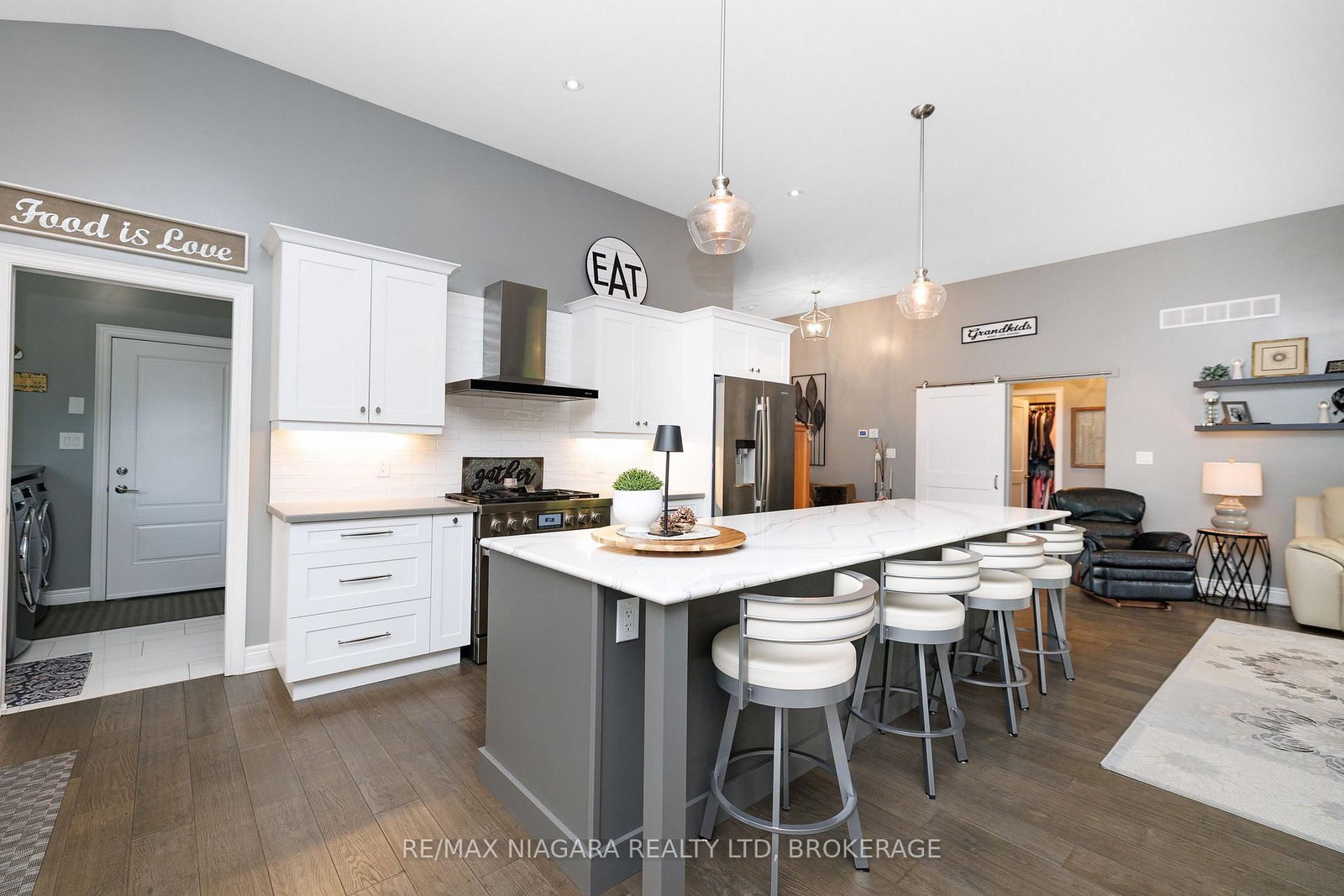 36 Derbyshire Drive • Fort Erie, ON photo 8