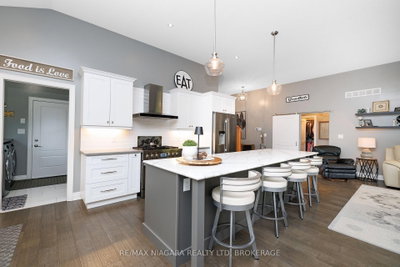 36 Derbyshire Drive • Fort Erie, ON photo 8