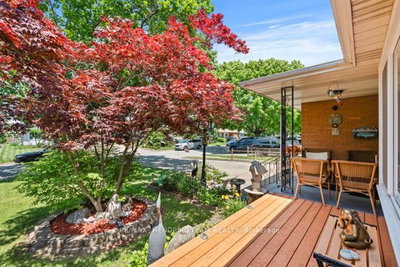 33 Meadowbrook Crescent • St. Catharines, ON photo 4