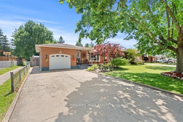 33 Meadowbrook Crescent • St. Catharines, ON photo 43