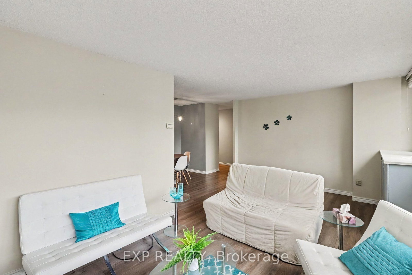 500 Laurier Avenue W • #204 • Ottawa, ON photo 16