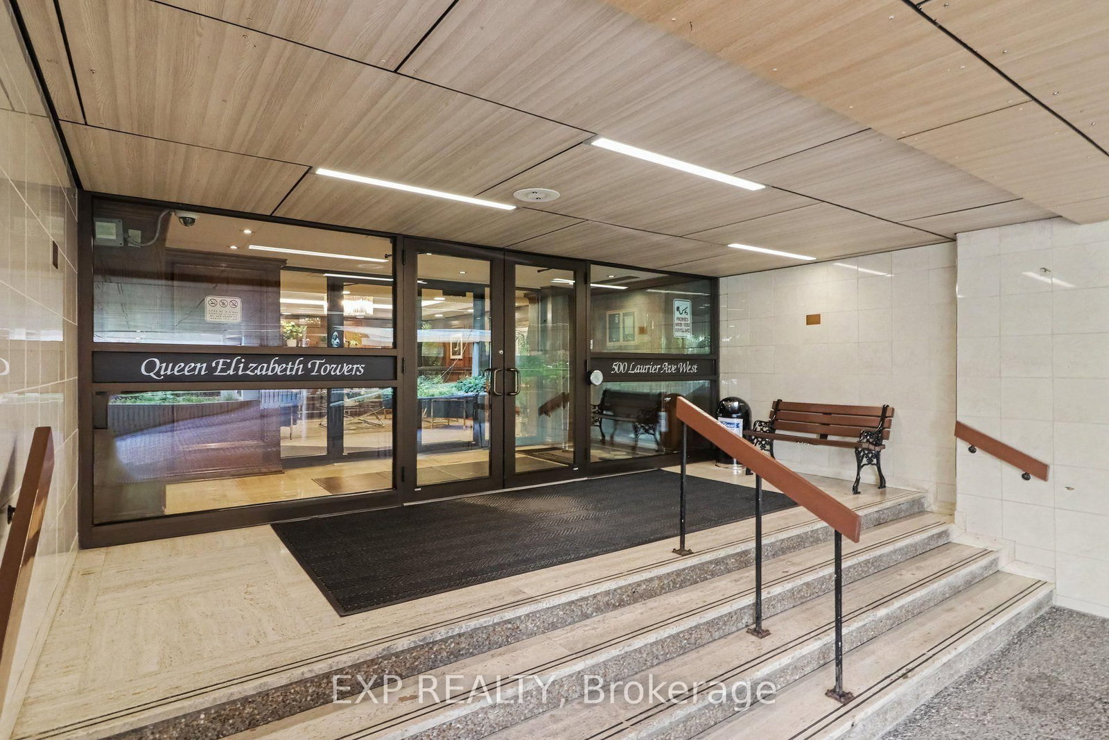 500 Laurier Avenue W • #204 • Ottawa, ON photo 4