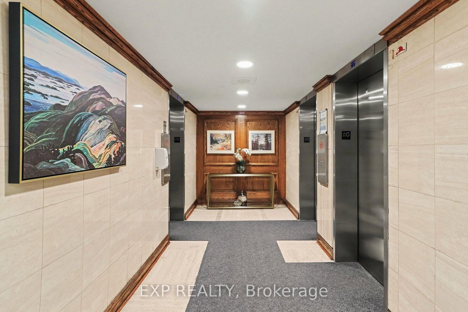 500 Laurier Avenue W • #204 • Ottawa, ON photo 5