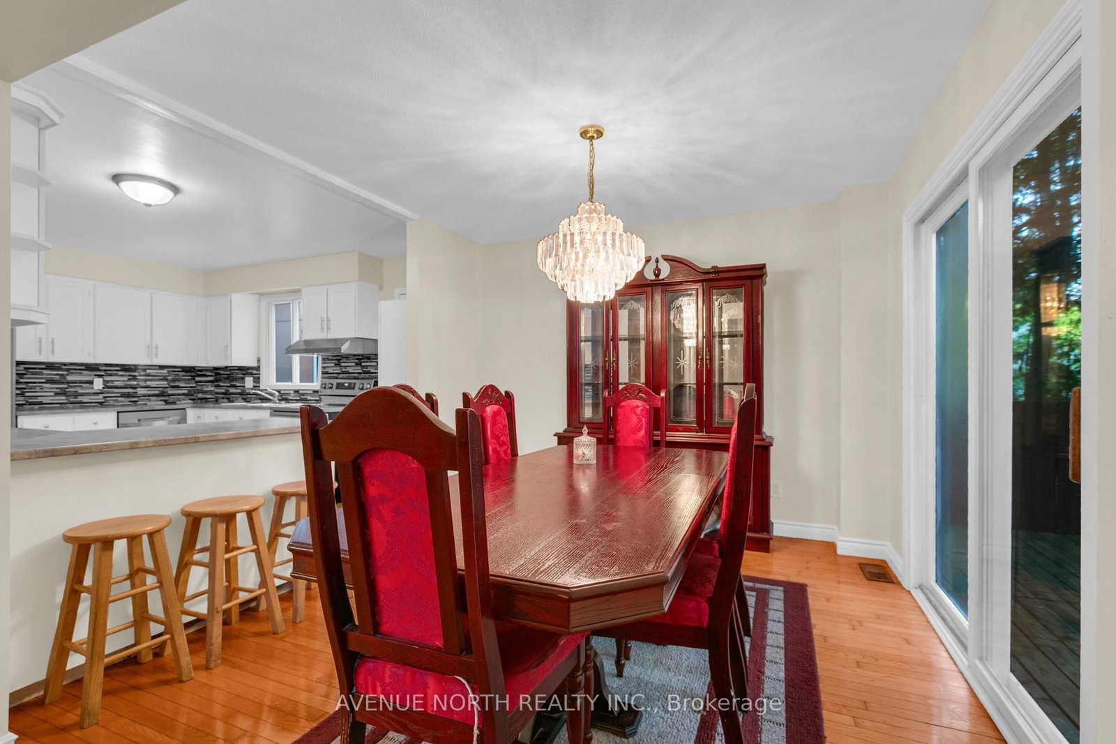 23 Bluegrass Drive • Ottawa, ON photo 16