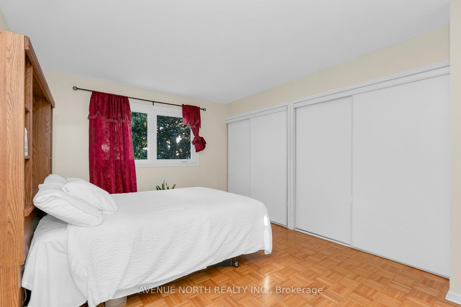 23 Bluegrass Drive • Ottawa, ON photo 34