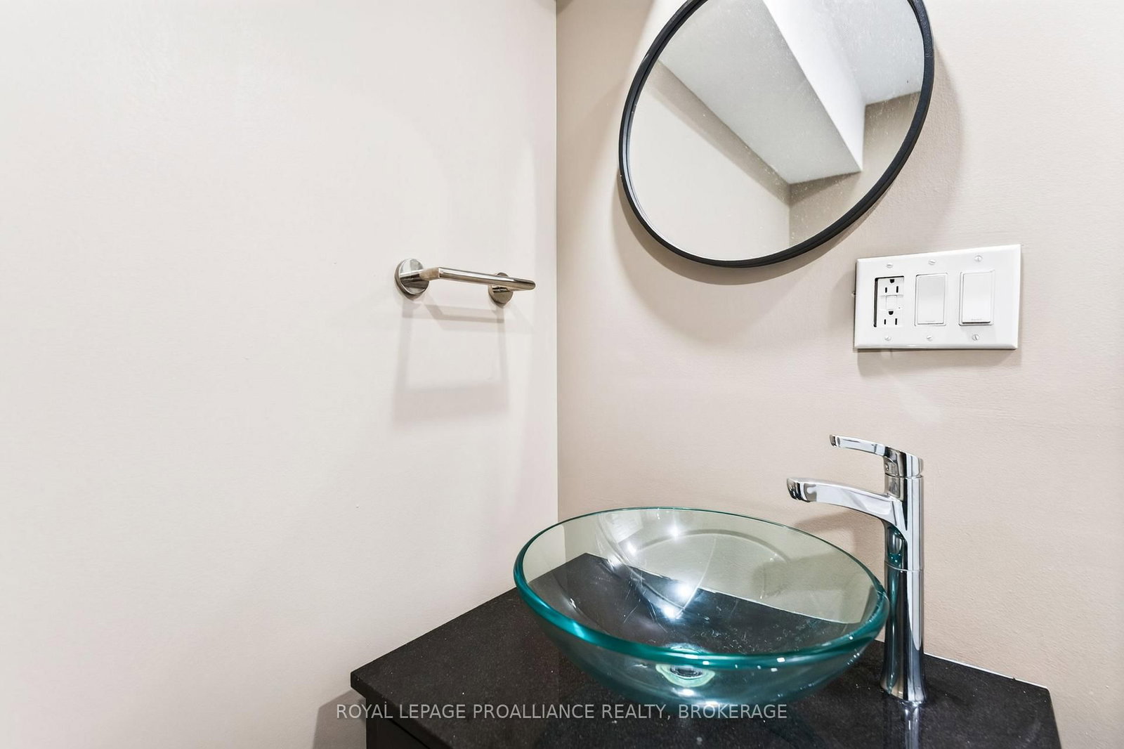 3670 Smith Road • Kingston, ON photo 36