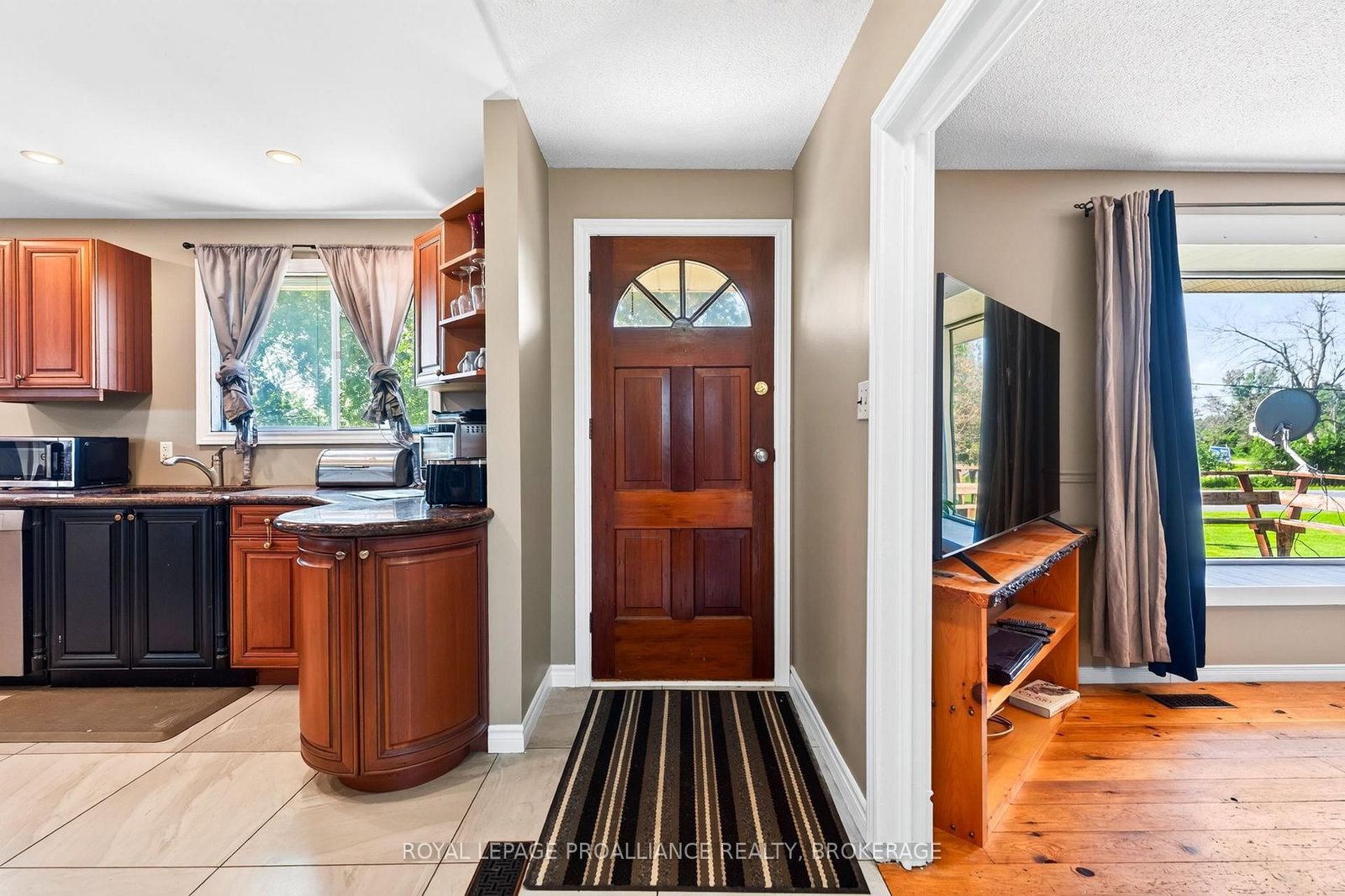 3670 Smith Road • Kingston, ON photo 8