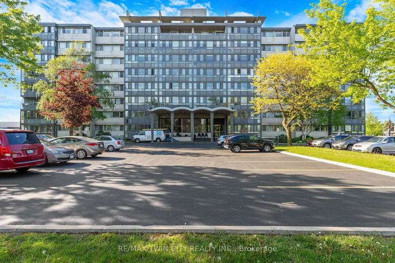 306 - 24 Midland Drive
