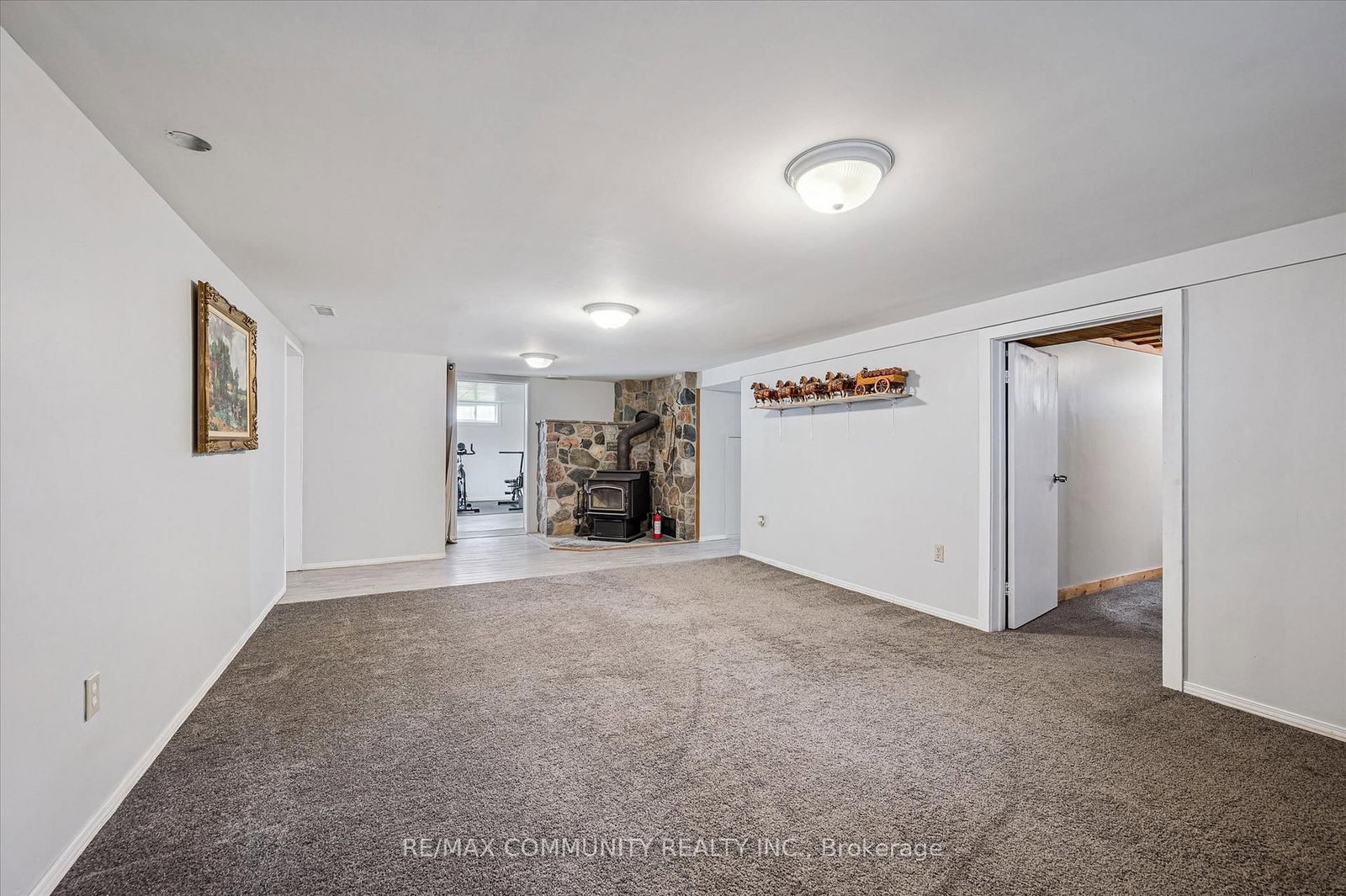 2063 George Street • Howick, ON photo 25