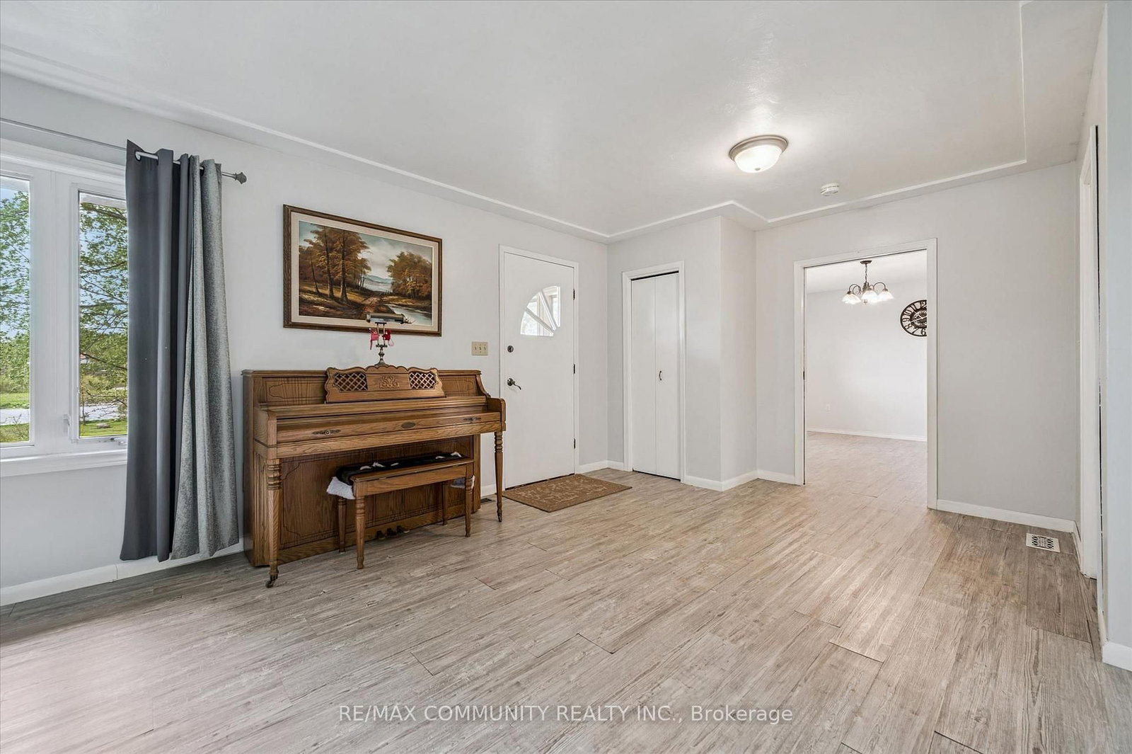 2063 George Street • Howick, ON photo 4