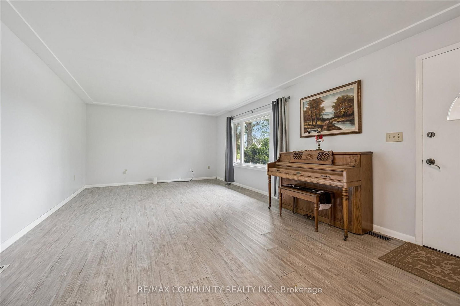 2063 George Street • Howick, ON photo 5