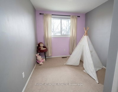 14 Canterbury Drive • St. Catharines, ON photo 6