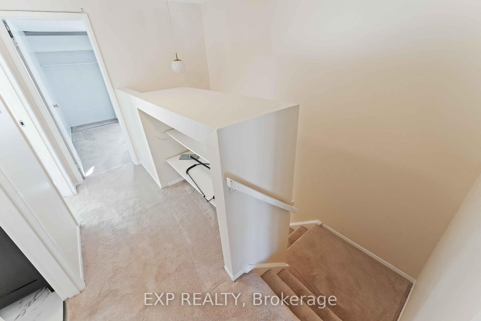 820 CAHILL Drive W • #38 • Ottawa, ON photo 17
