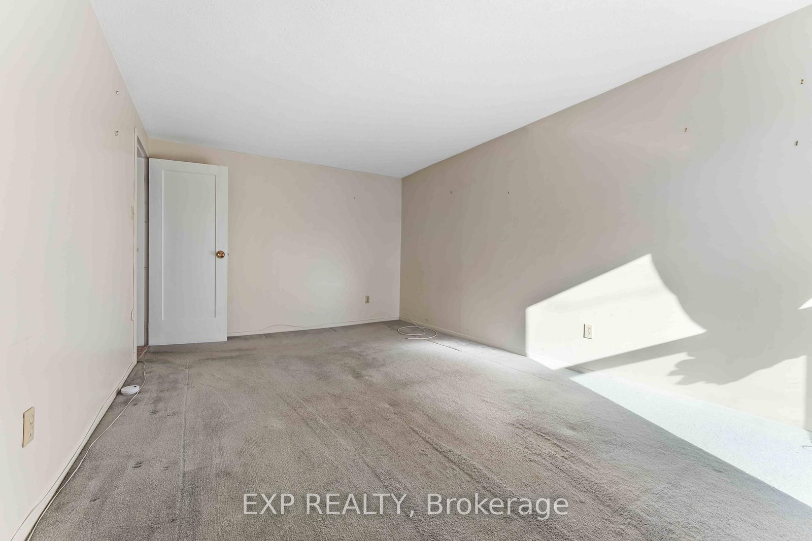 820 CAHILL Drive W • #38 • Ottawa, ON photo 22