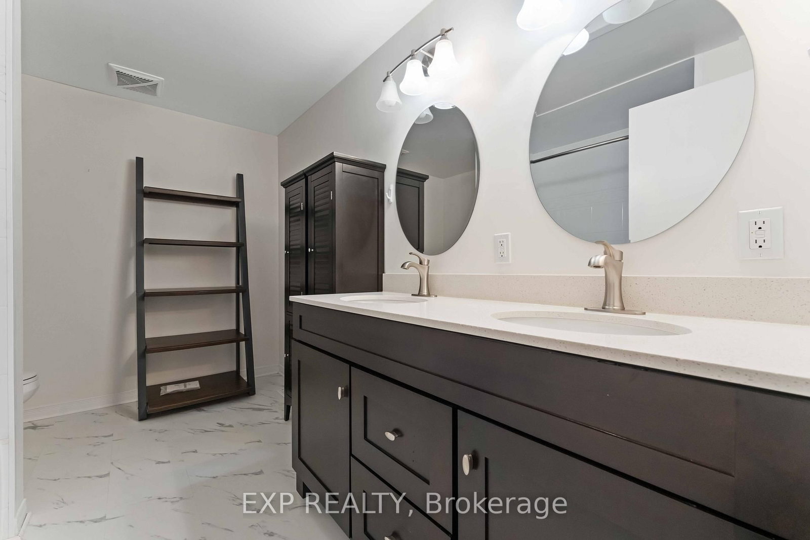 820 CAHILL Drive W • #38 • Ottawa, ON photo 24