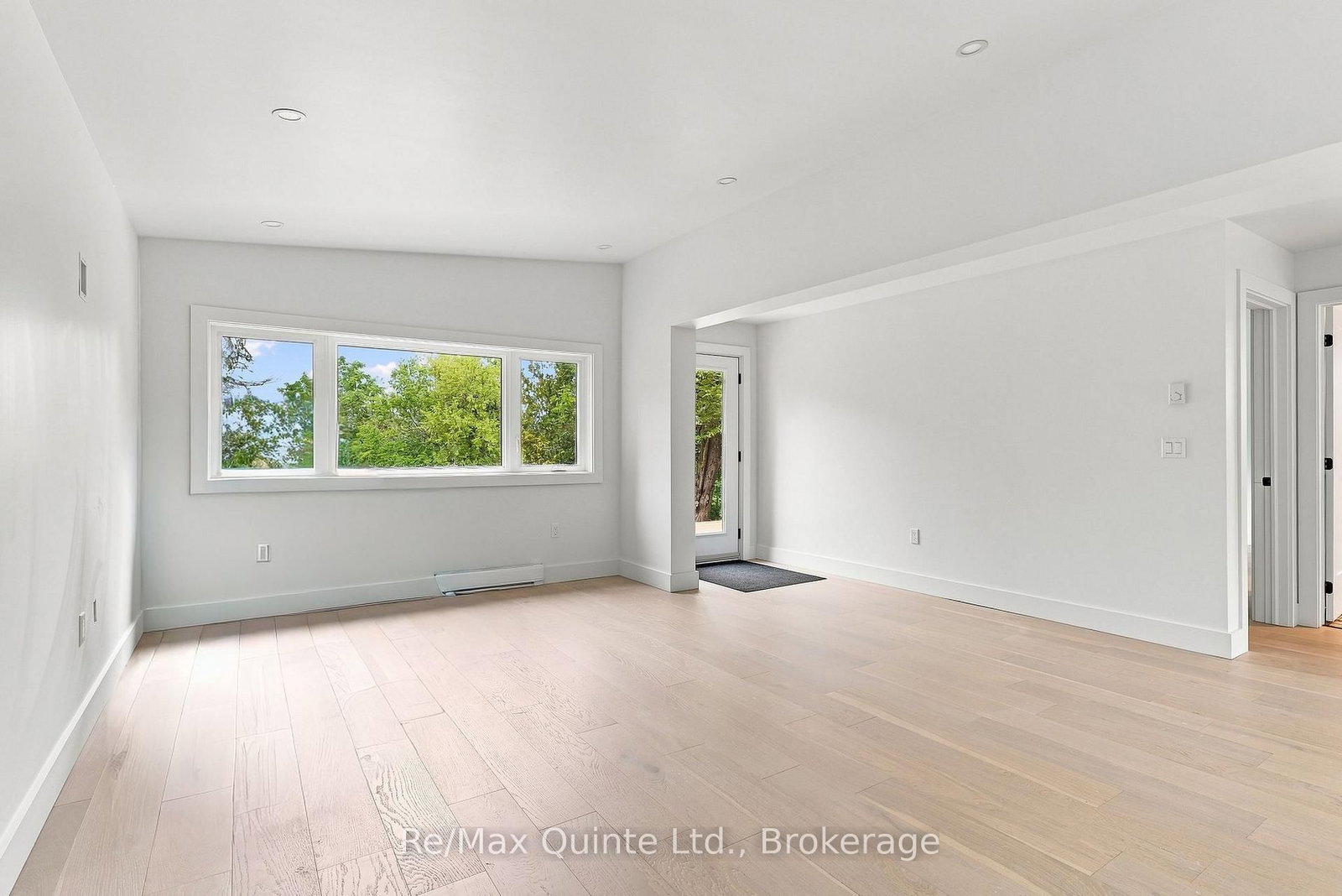 417 County Road 28 • Prince Edward County, ON photo 15