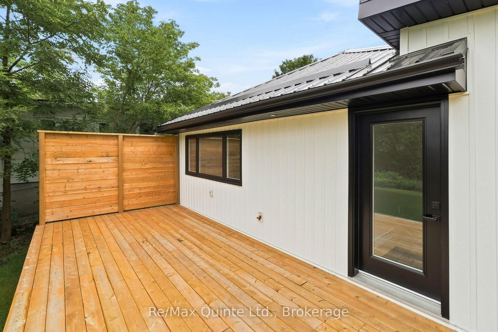 417 County Road 28 • Prince Edward County, ON photo 27