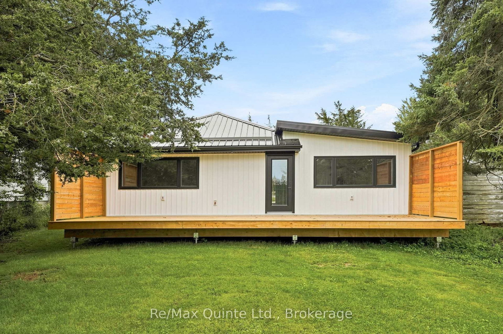 417 County Road 28 • Prince Edward County, ON photo 29