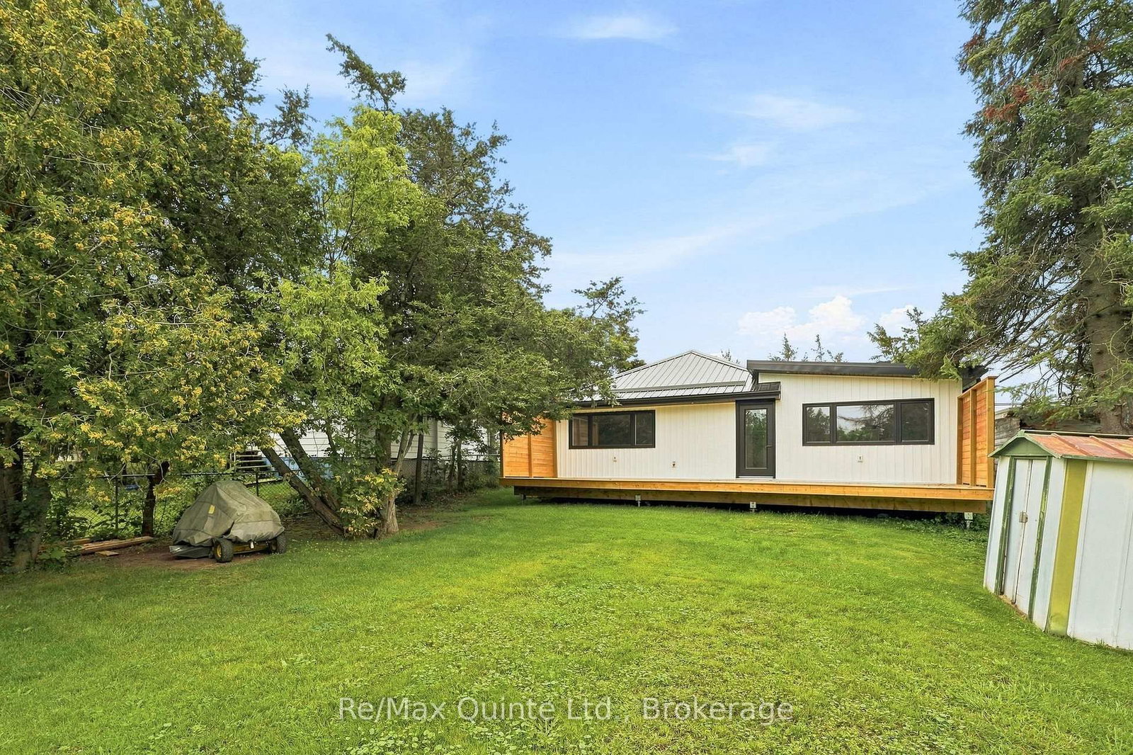 417 County Road 28 • Prince Edward County, ON photo 31