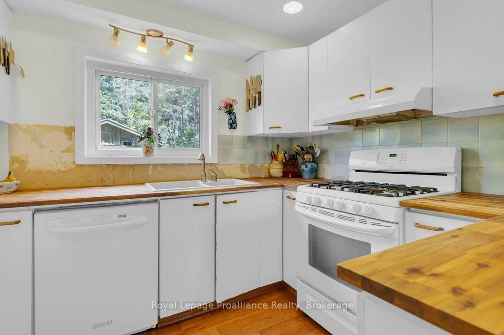 2014 Foxboro-Stirling Road • Stirling, ON photo 13