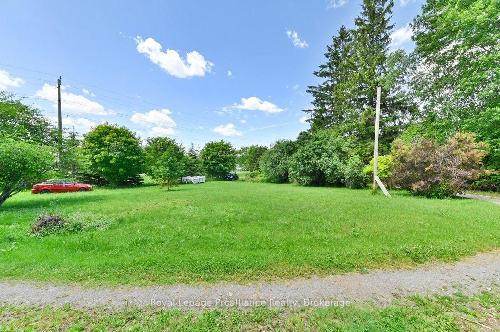 2014 Foxboro-Stirling Road • Stirling, ON photo 33