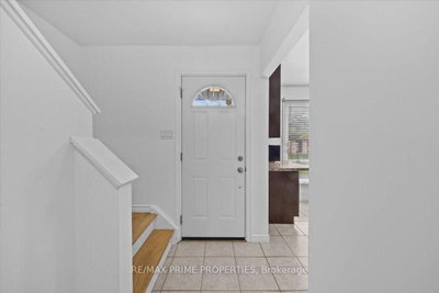 6252 Castille Court • #29 • Orleans, ON photo 2