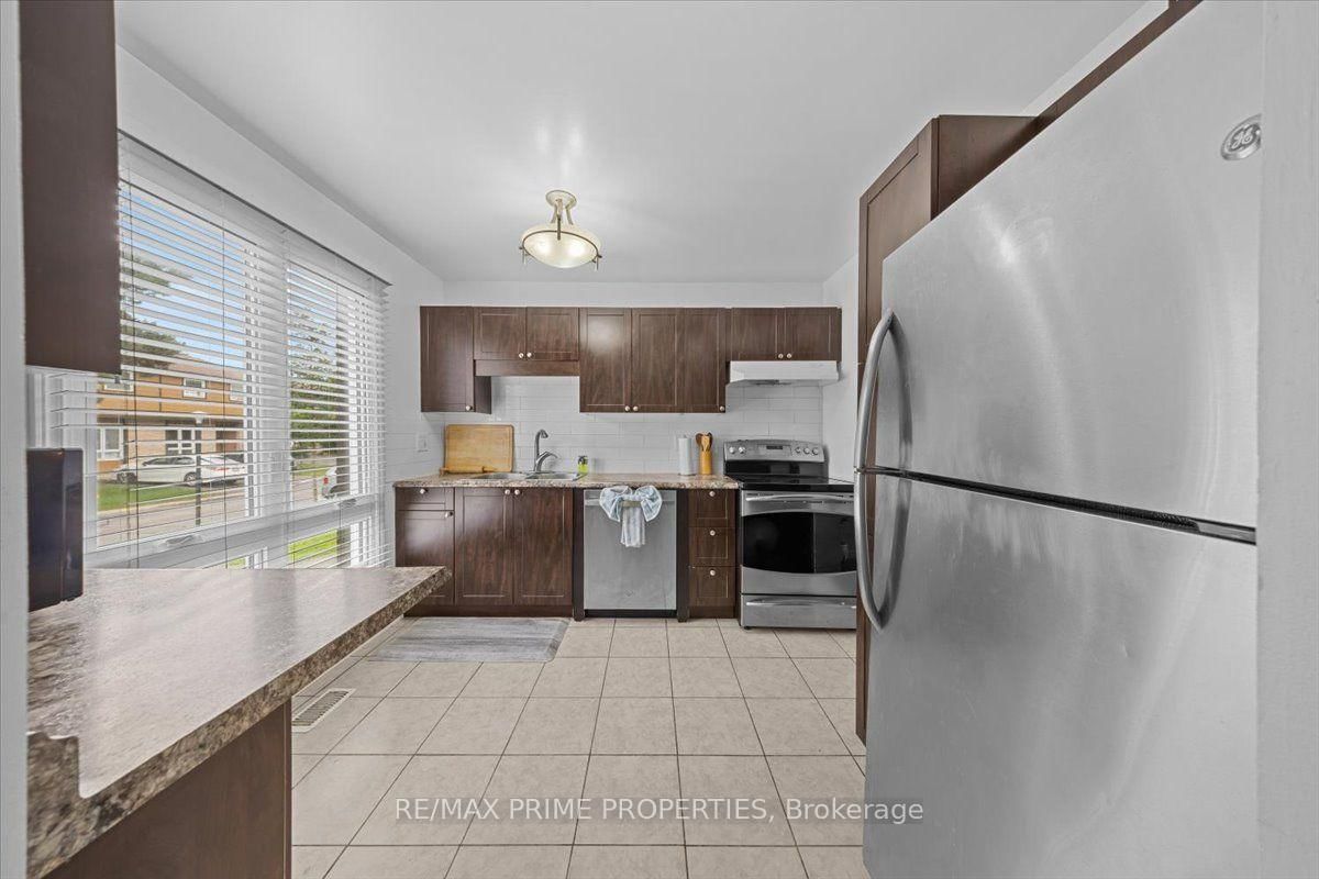 6252 Castille Court • #29 • Orleans, ON photo 3