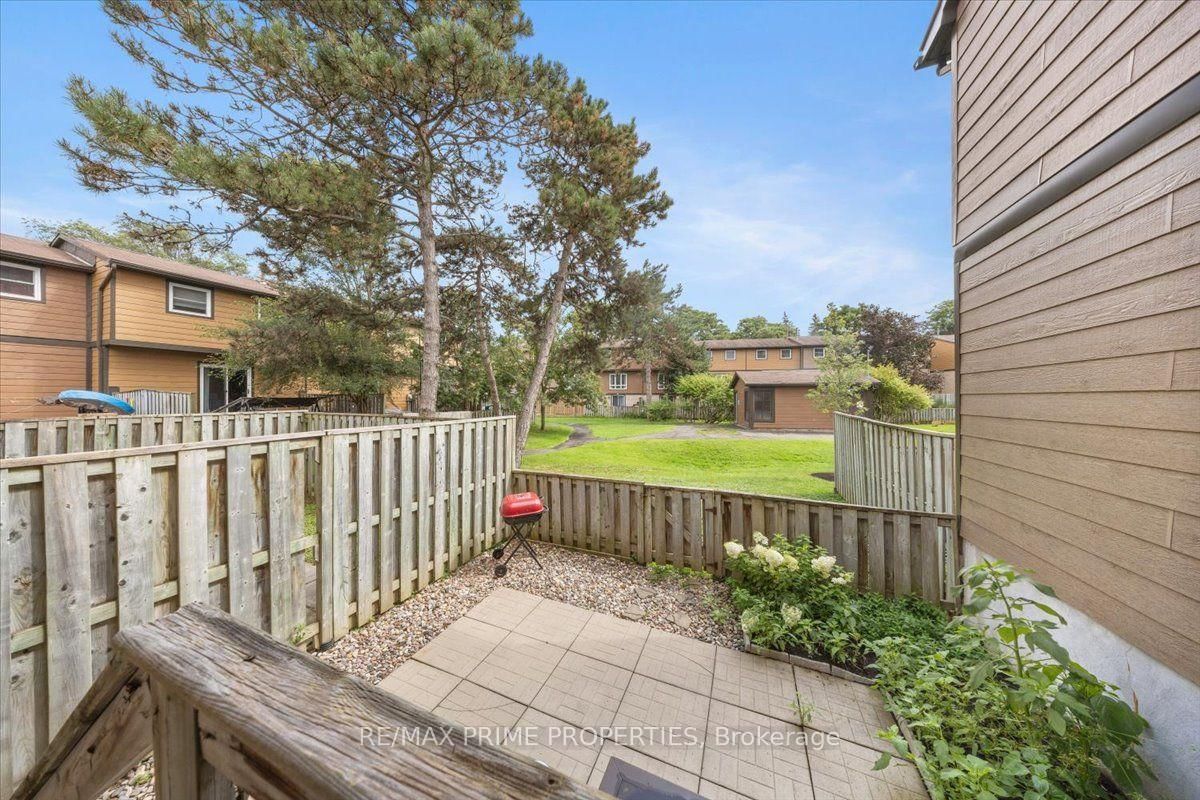 6252 Castille Court • #29 • Orleans, ON photo 34