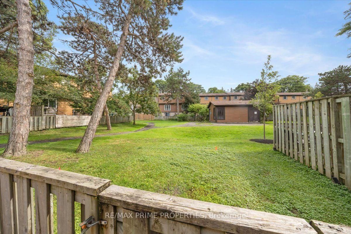 6252 Castille Court • #29 • Orleans, ON photo 39