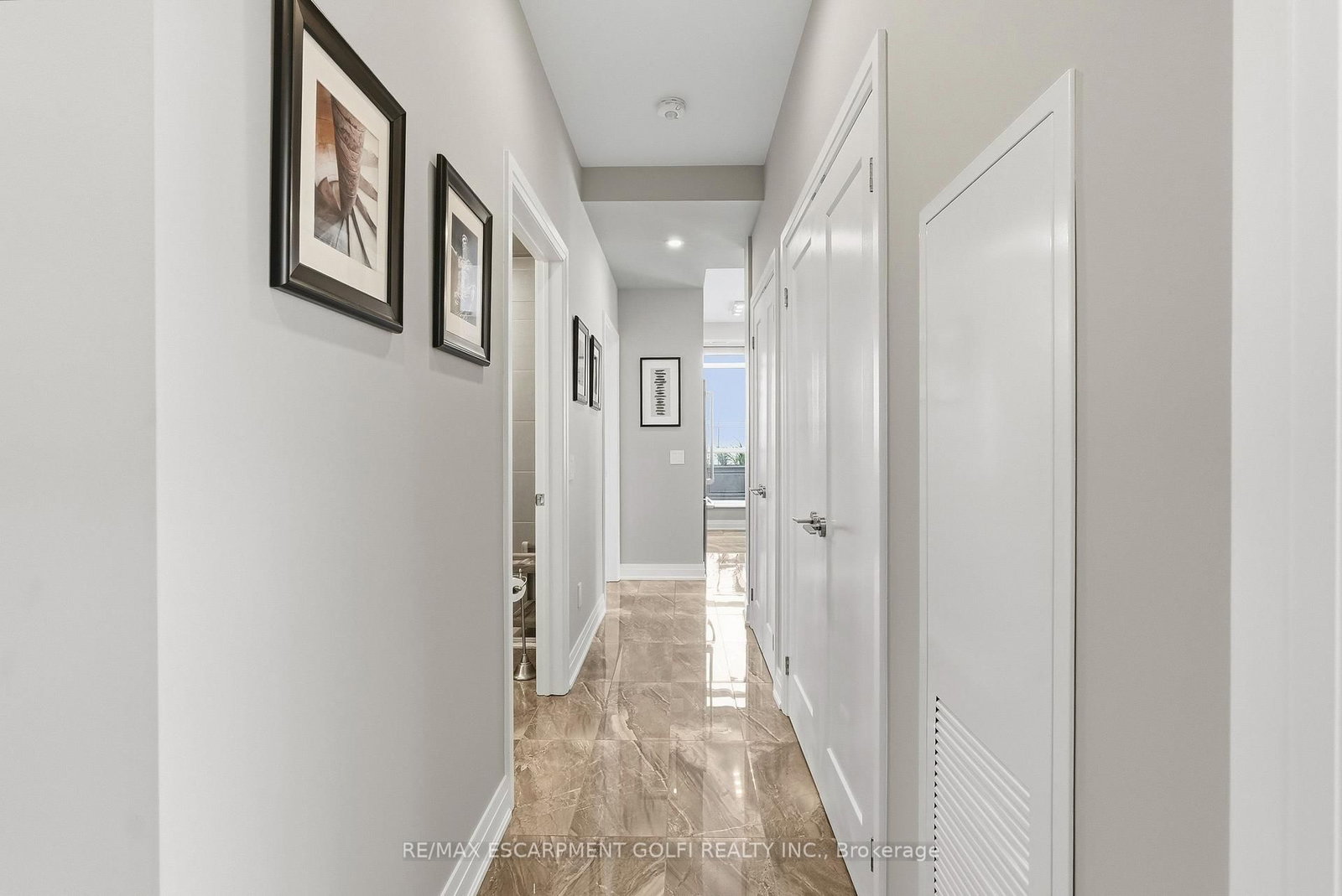 16 Concord Place • #445 • Grimsby, ON photo 10