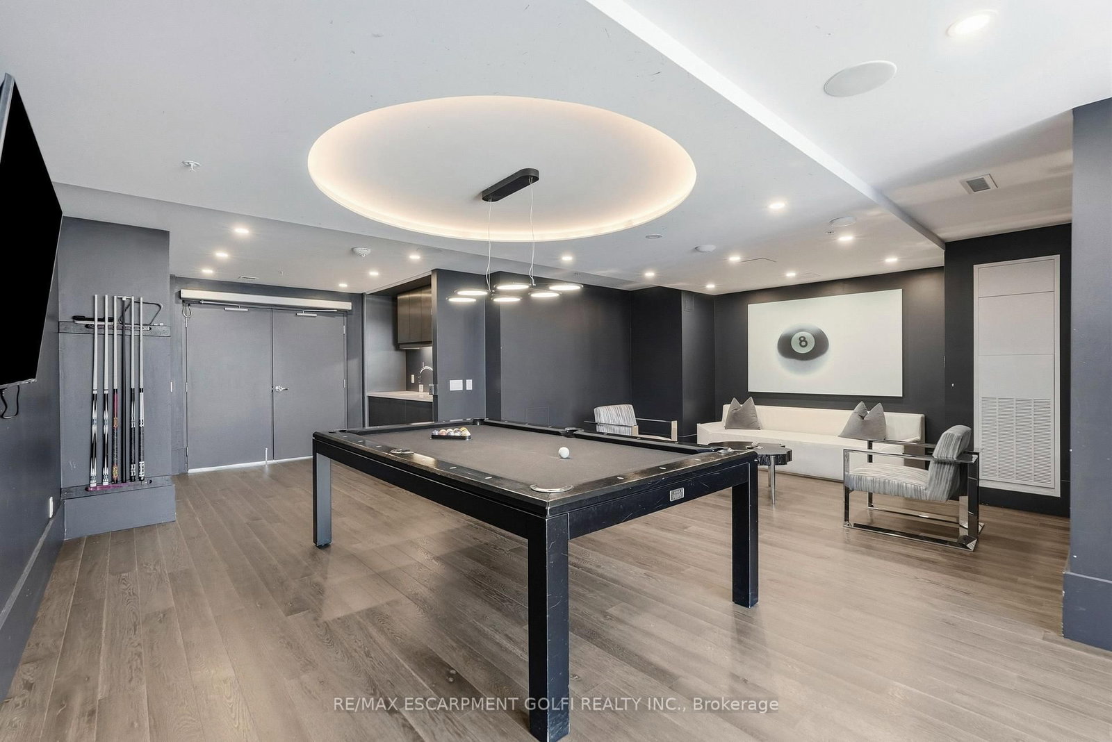 16 Concord Place • #445 • Grimsby, ON photo 29