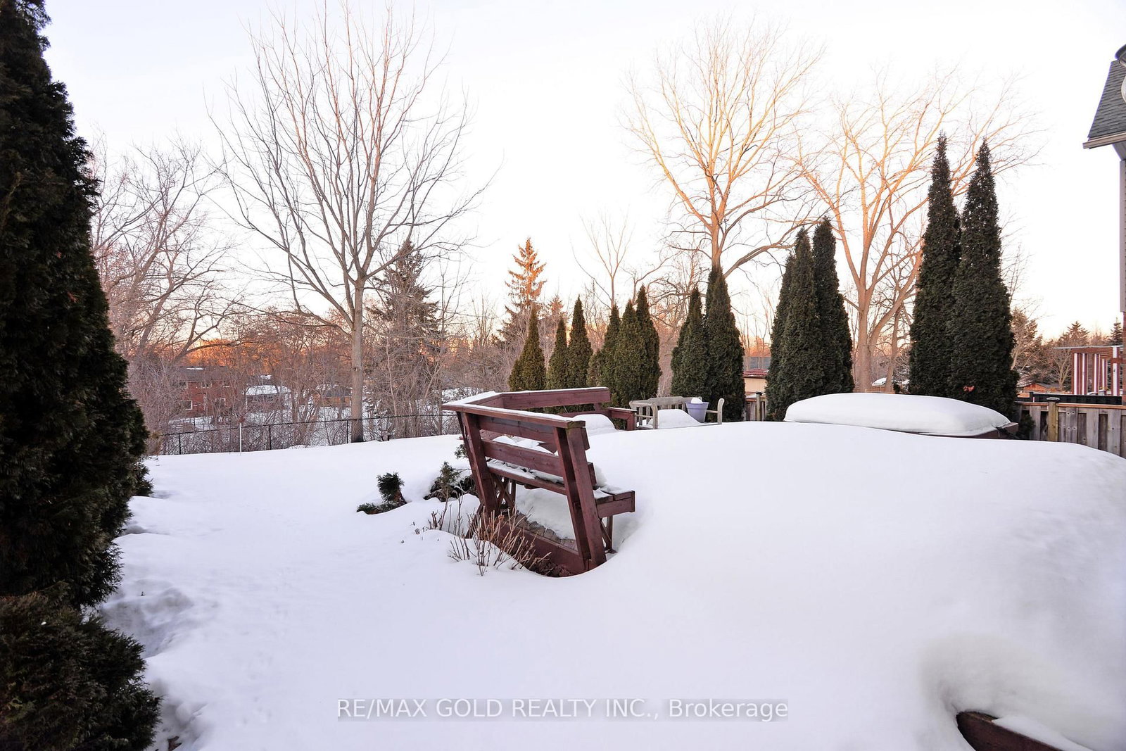 230 Doon Mills Drive • Kitchener, ON photo 39