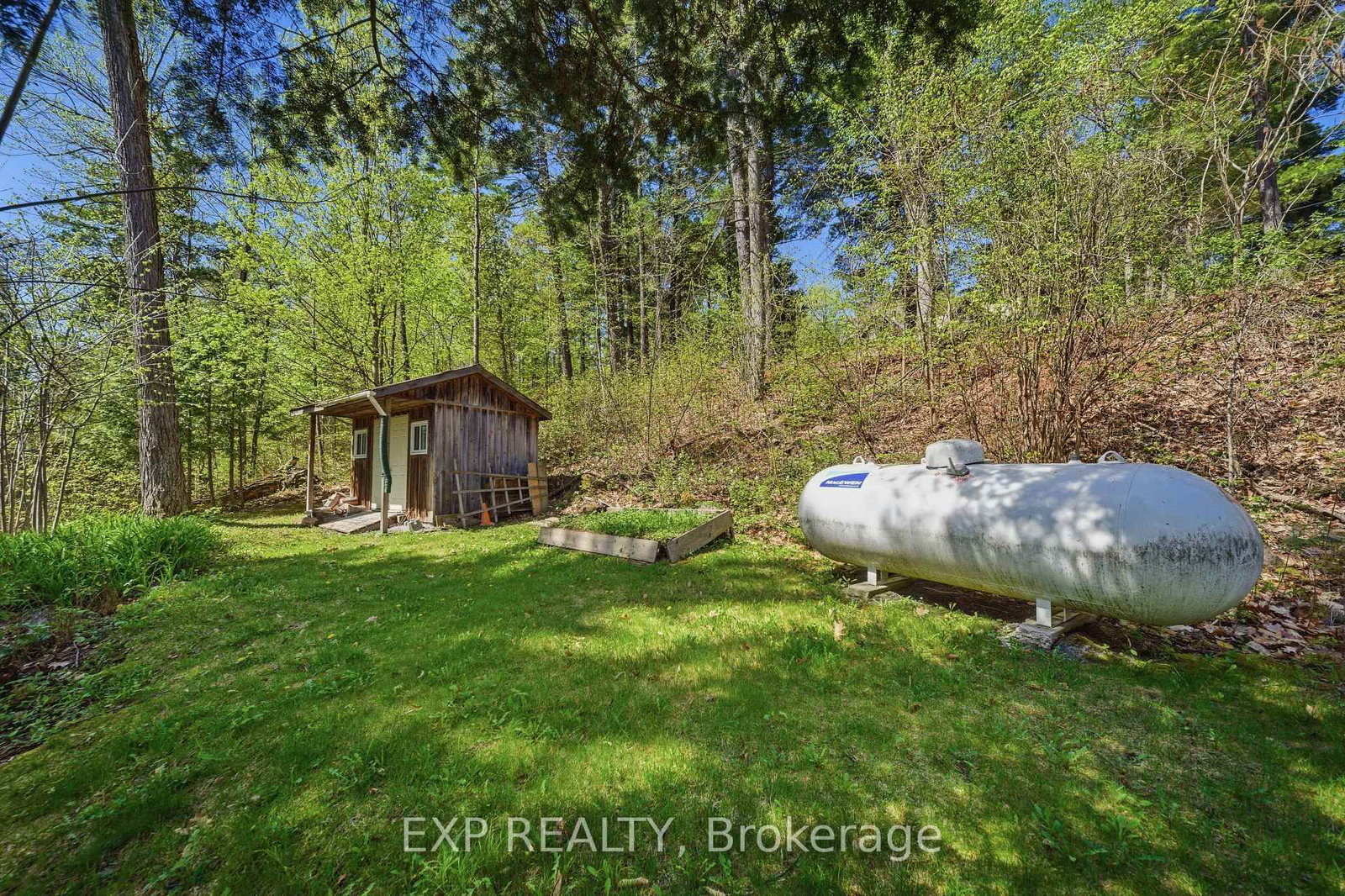 4 Stackwall Lane • Battersea, ON photo 37