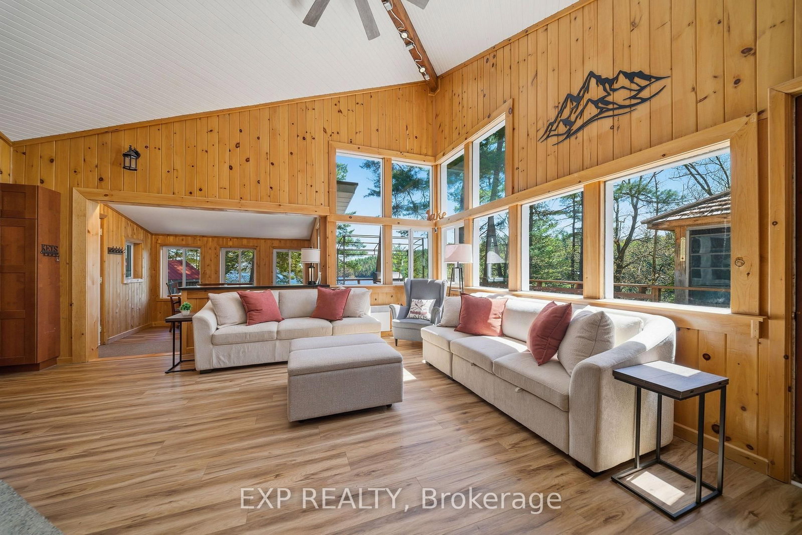 4 Stackwall Lane • Battersea, ON photo 5