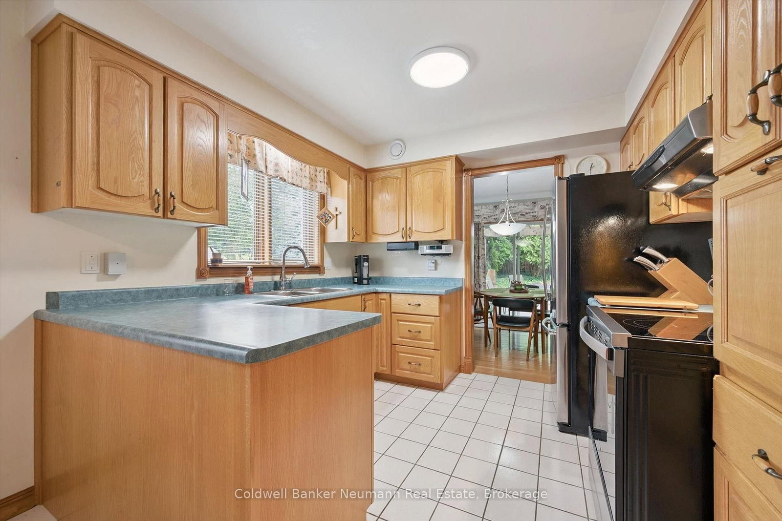 11 Keating Drive • Centre Wellington, ON photo 12