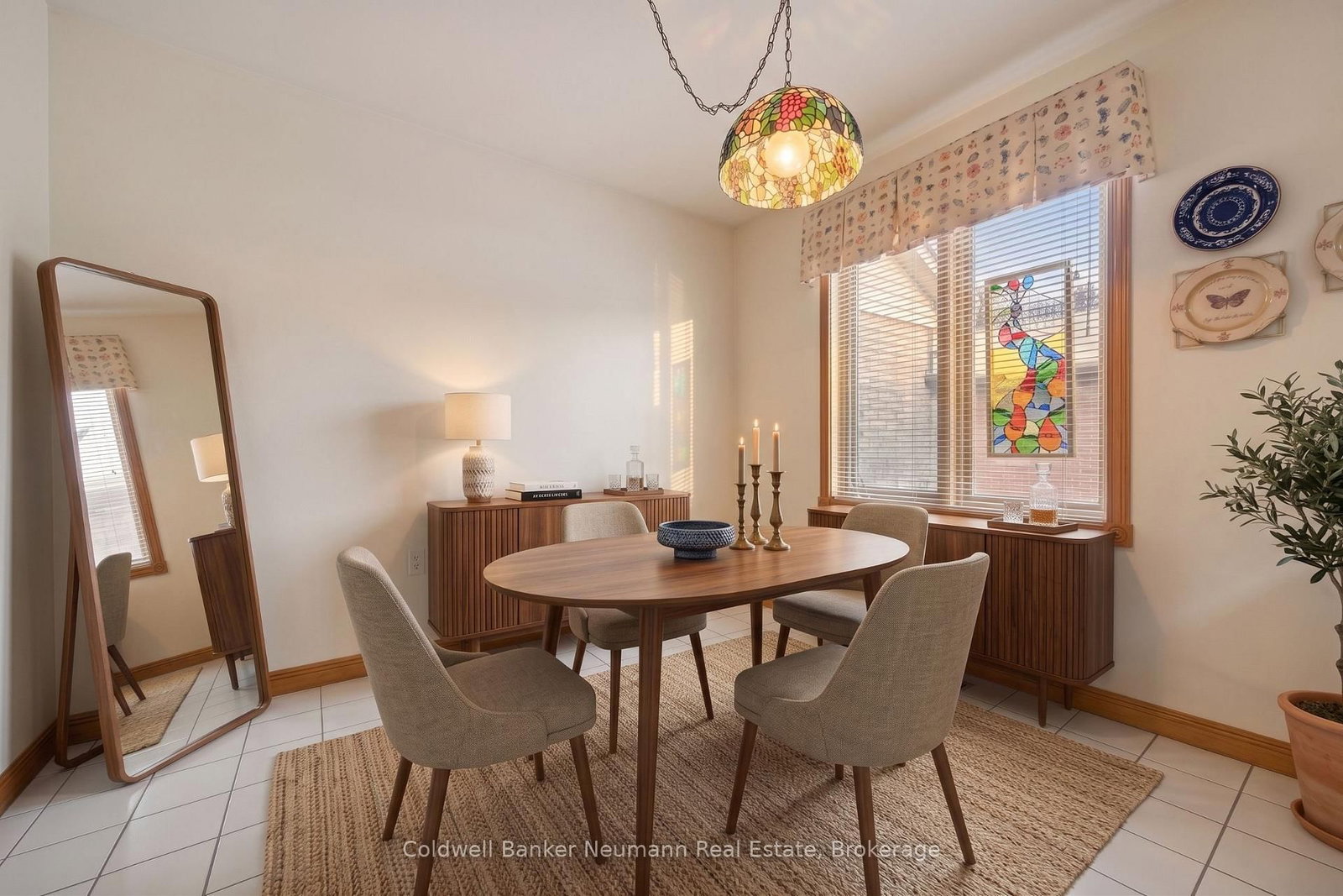 11 Keating Drive • Centre Wellington, ON photo 5
