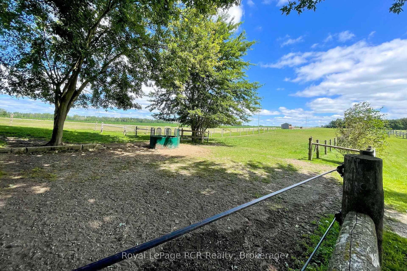 440 London Road S • Southgate, ON photo 38