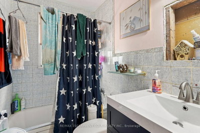 663 Ridge Road W • Grimsby, ON photo 8