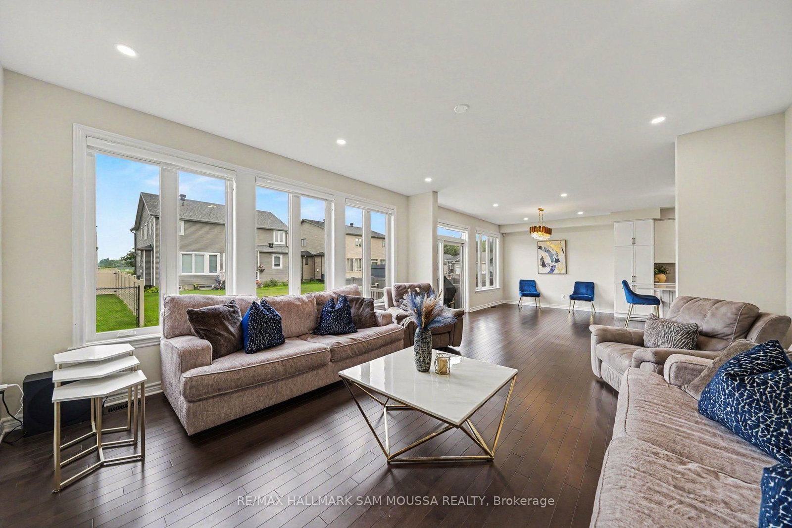 490 Central Park Boulevard • Russell, ON photo 16