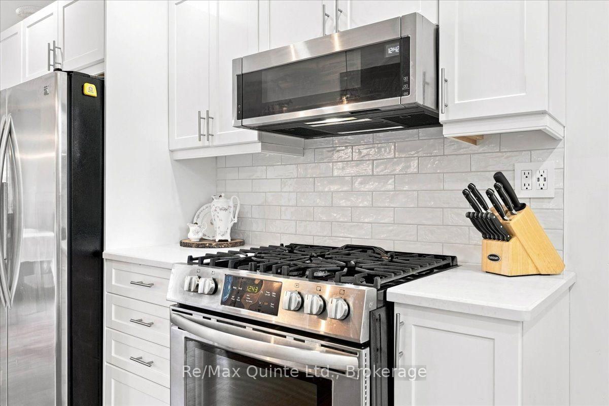 225 Bleecker Avenue • Belleville, ON photo 14