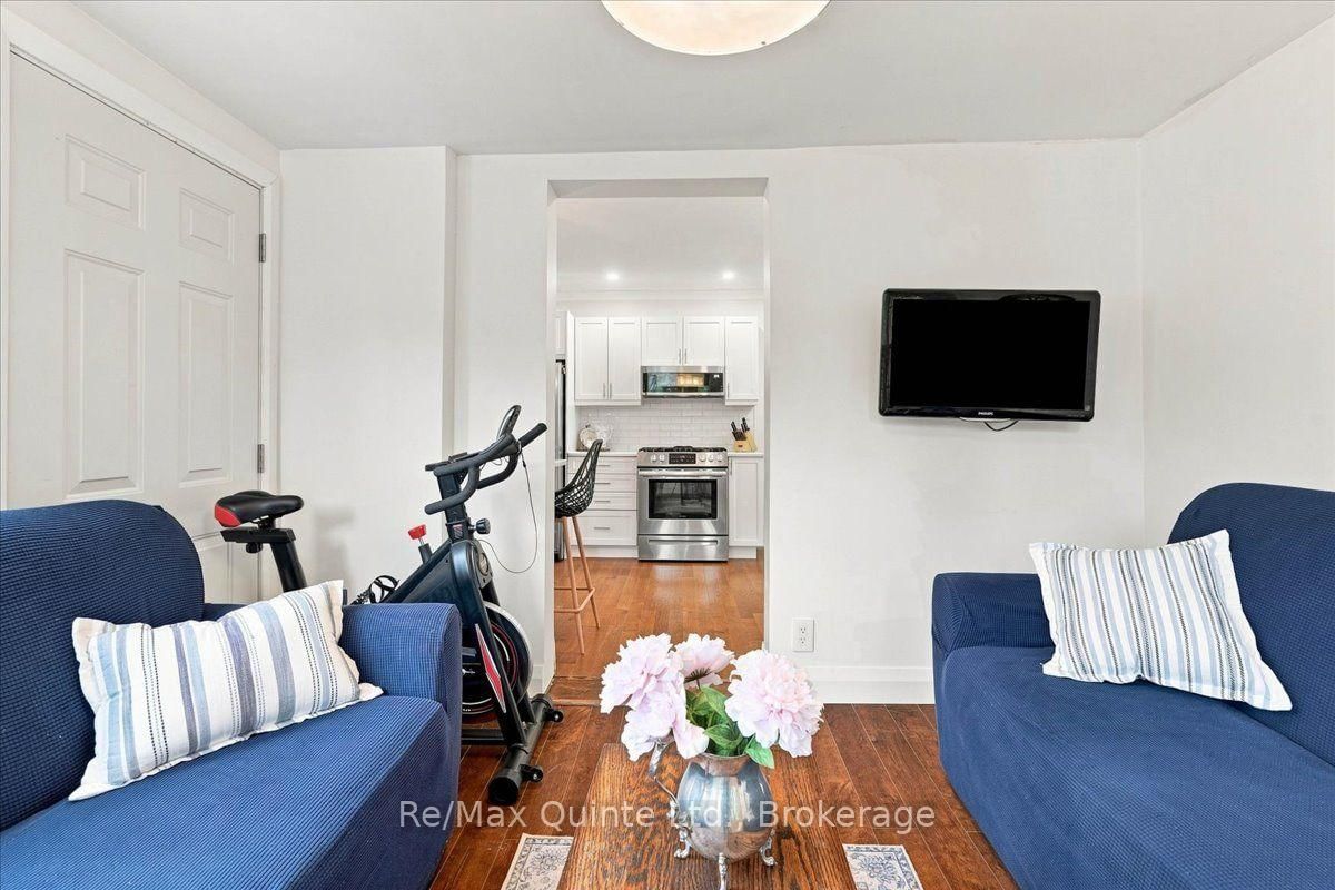 225 Bleecker Avenue • Belleville, ON photo 18