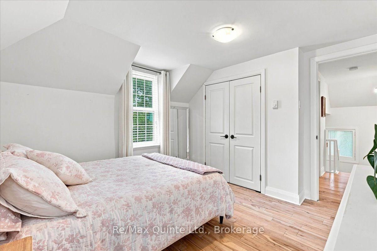 225 Bleecker Avenue • Belleville, ON photo 23