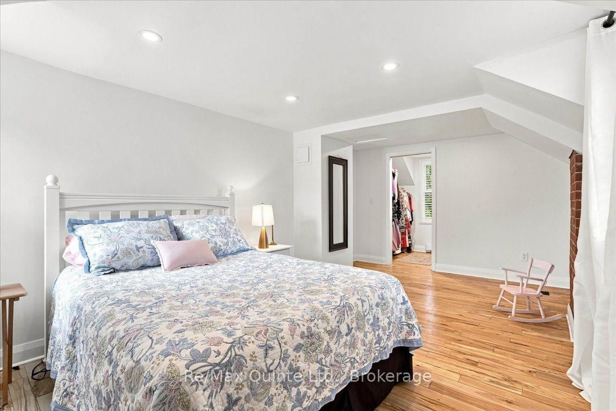 225 Bleecker Avenue • Belleville, ON photo 26