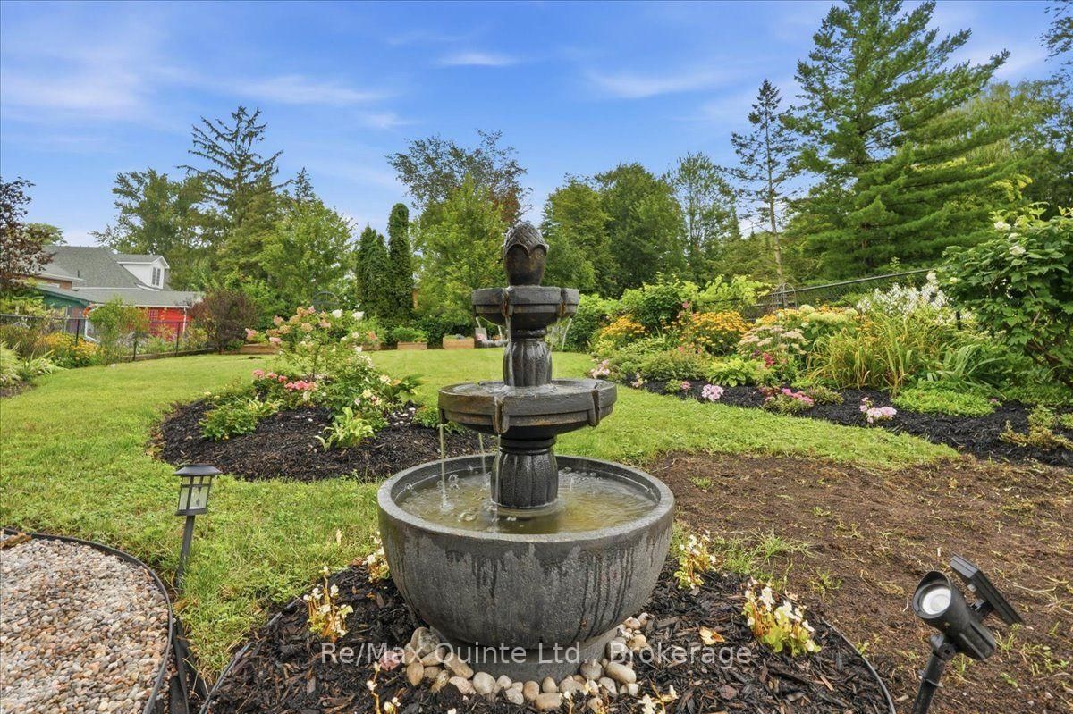 225 Bleecker Avenue • Belleville, ON photo 41