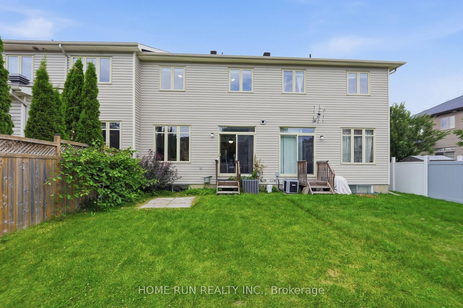 202 Maxwell Bridge Road • Ottawa, ON photo 32