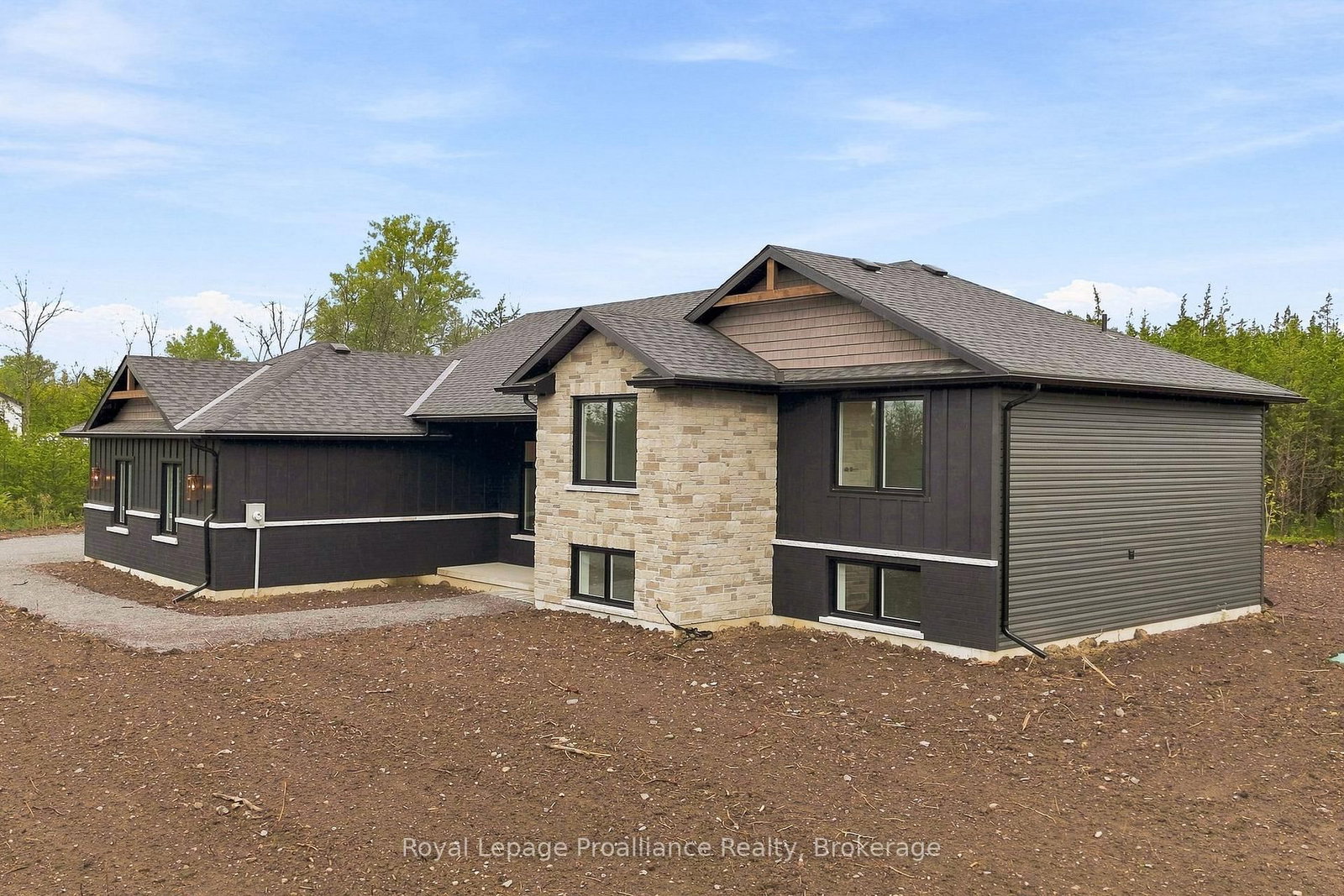 713 CALLAGHAN Road • Shannonville, ON photo 3