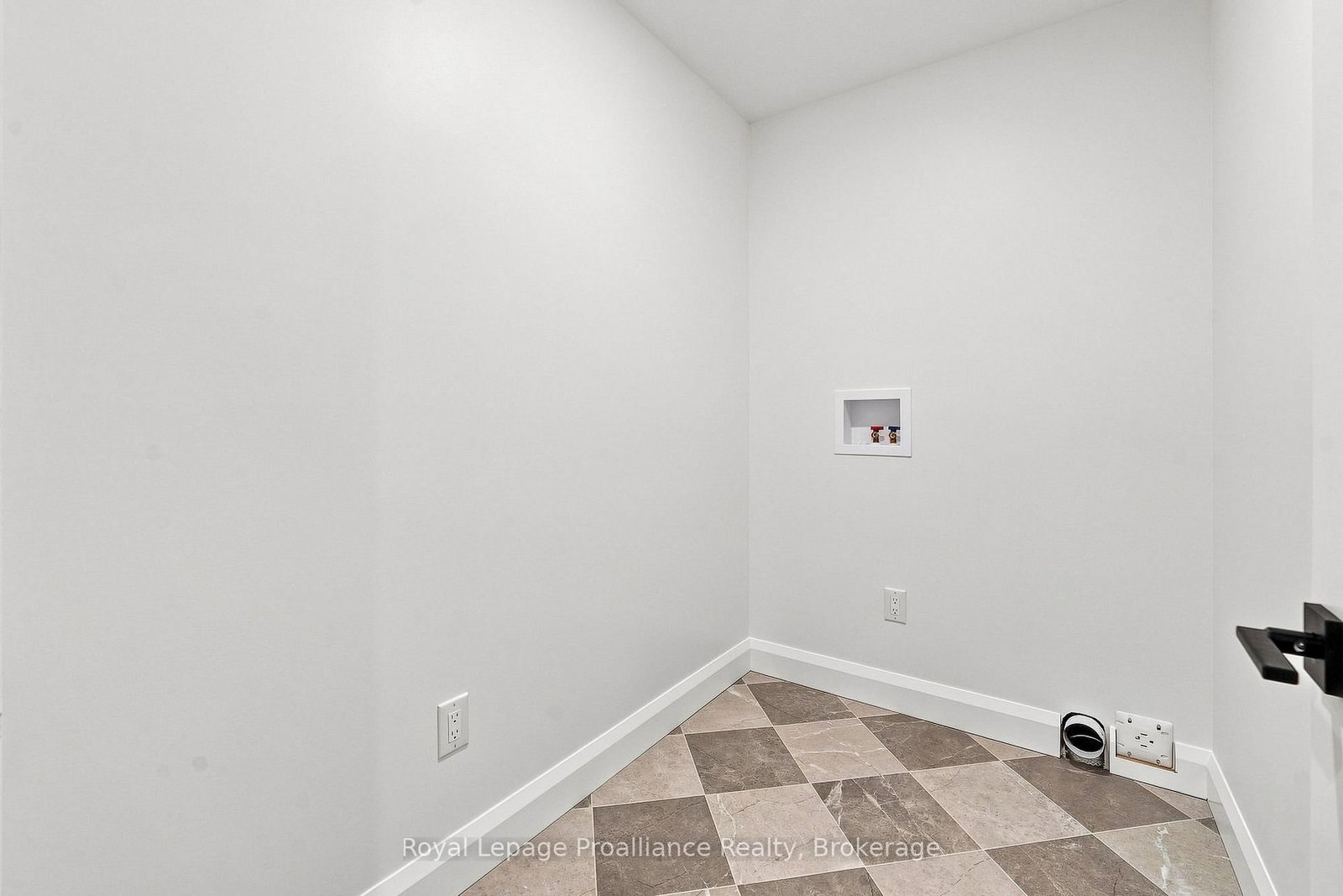 713 CALLAGHAN Road • Shannonville, ON photo 32